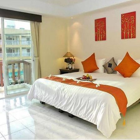 My Hotel - SHA Extra Plus Patong Esterno foto